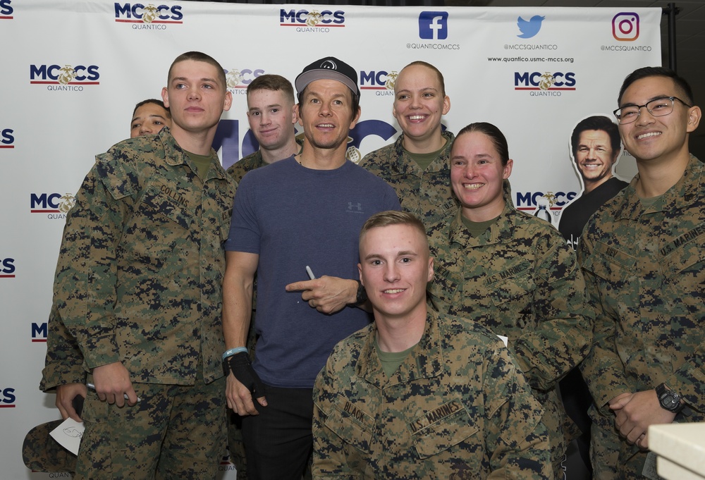 DVIDS Images MCCS MEET AND GREET WITH MARK WAHLBERG [Image 15 of 34]