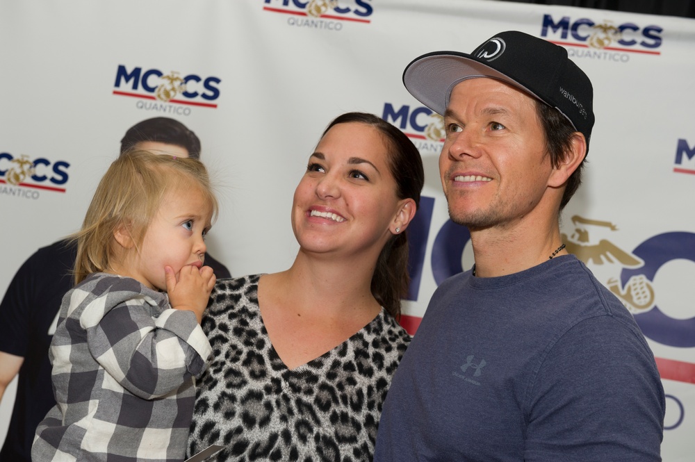 DVIDS Images MCCS MEET AND GREET WITH MARK WAHLBERG [Image 23 of 34]