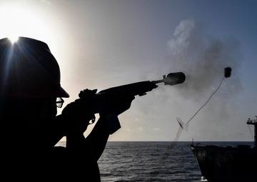 USS San Diego (LPD 22) Gunner’s Mate Shoots the Shot Line