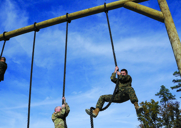 Marine Corps-standard obstacle course open at Fort Lee