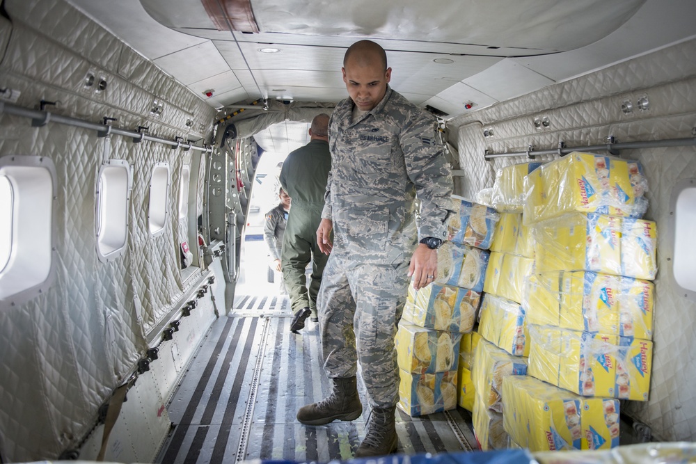 Dominican Republic delivers aid to Puerto Rico