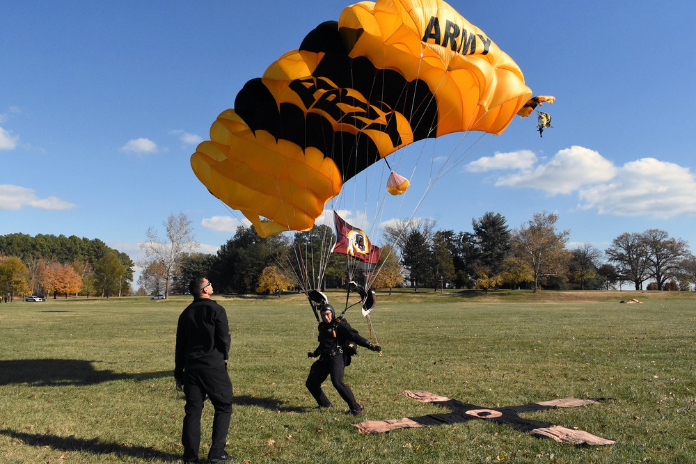 Washington Redskins jump with the Golden Knights