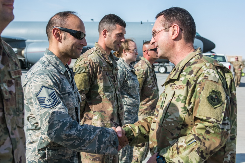 Chief of National Guard Bureau visits deployed Guardsmen in Qatar