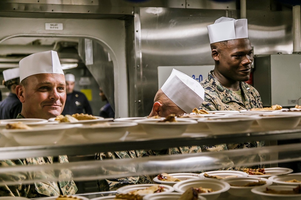 Navy-Marine Corps Team Celebrates Thanksgiving Aboard USS Oak Hill