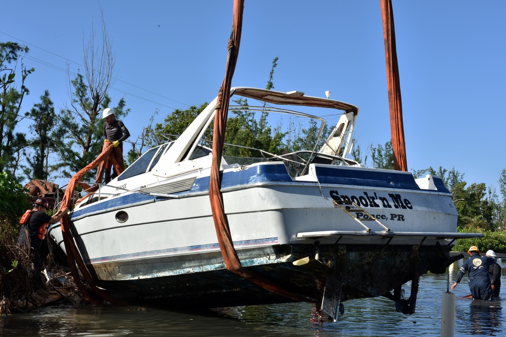 Maria ESF-10 PR Unified Command responders conduct salvage operations in Ponce, Puerto Rico