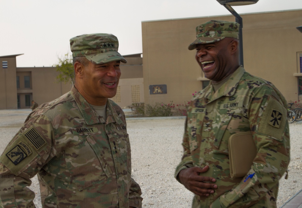 ARCENT commander lands at Al Udeid Air Base