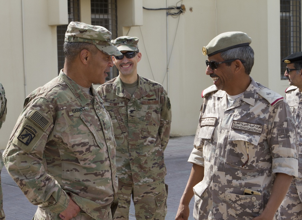 ARCENT commander meets with Qatari Emiri Land Forces commander