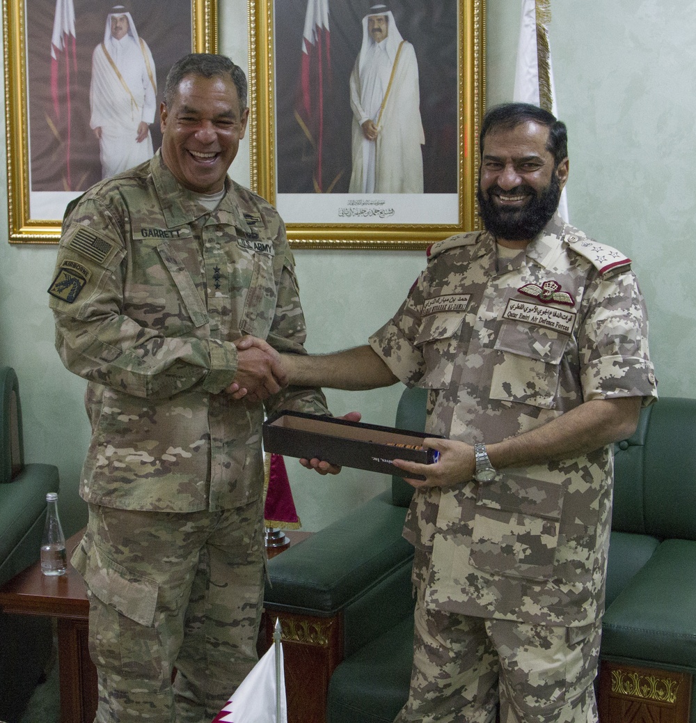 ARCENT commander meets with Qatar Air Missile Defense commander