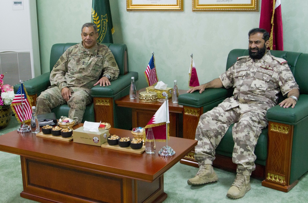 ARCENT commander meets with Qatar Air Missile Defense commander