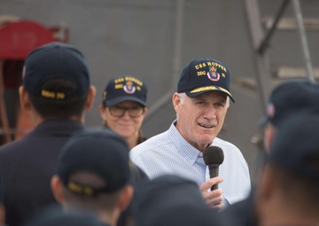 SECNAV visits Deployed Hopper Crew on Thanksgiving