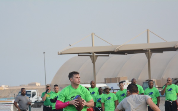 Soldiers Celebrate Thanksgiving in Kuwait