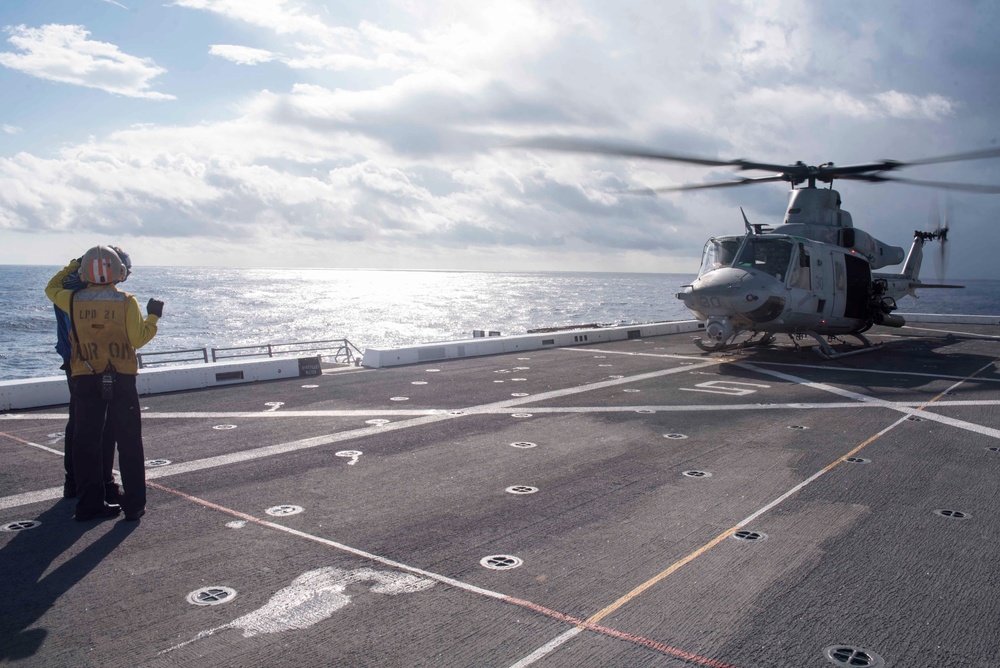 USS New York (LPD 21) conducts COMPTUEX