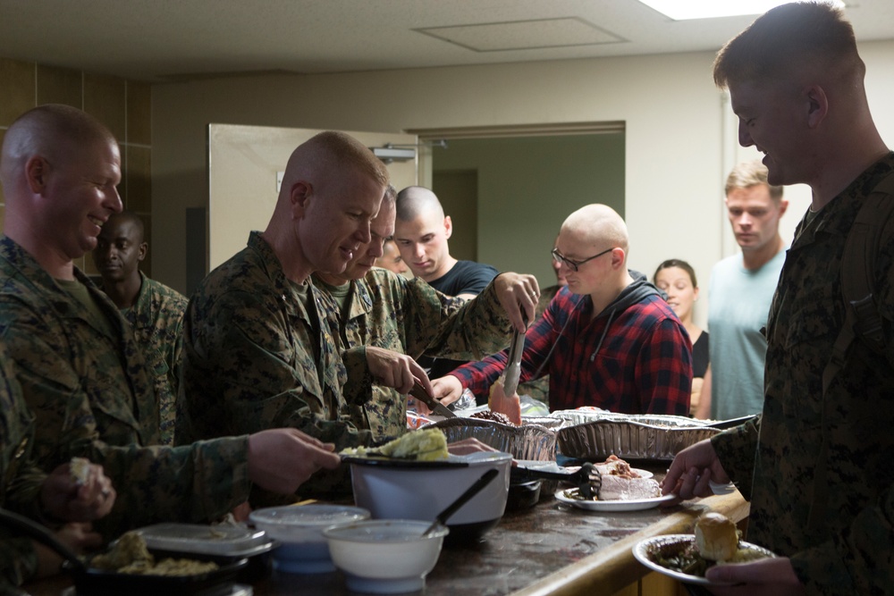 Headquarters and Support Battalion Leadership hosts Thanksgiving in the Barracks, MCIPAC-MCB Commanding General, Brig. Gen. Rock Jr. takes part