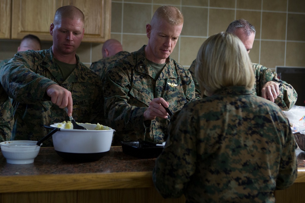 Headquarters and Support Battalion Leadership hosts Thanksgiving in the Barracks, MCIPAC-MCB Commanding General, Brig. Gen. Rock Jr. takes part