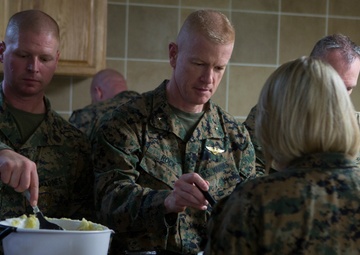 Headquarters and Support Battalion Leadership hosts Thanksgiving in the Barracks, MCIPAC-MCB Commanding General, Brig. Gen. Rock Jr. takes part