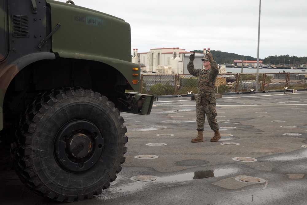 2nd TSB conducts Type Course Amphibious Training