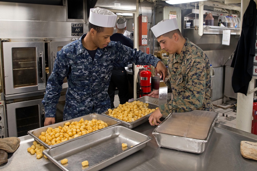 2nd TSB conducts Type Course Amphibious Training