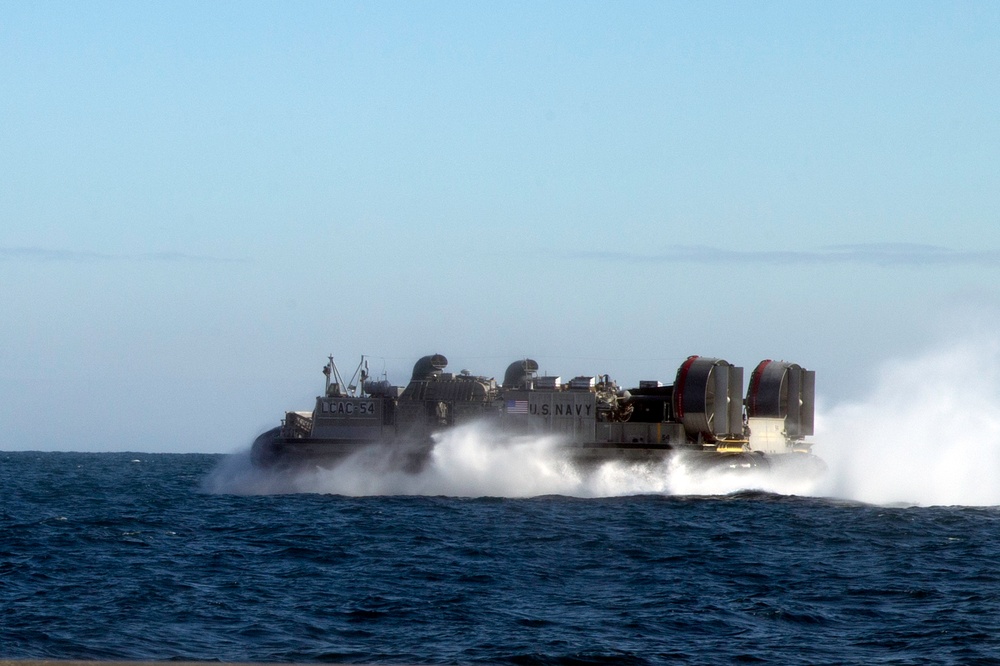 2nd TSB conducts Type Course Amphibious Training