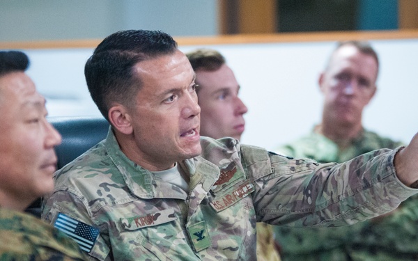 SOCPAC commander visits the 353rd SOG