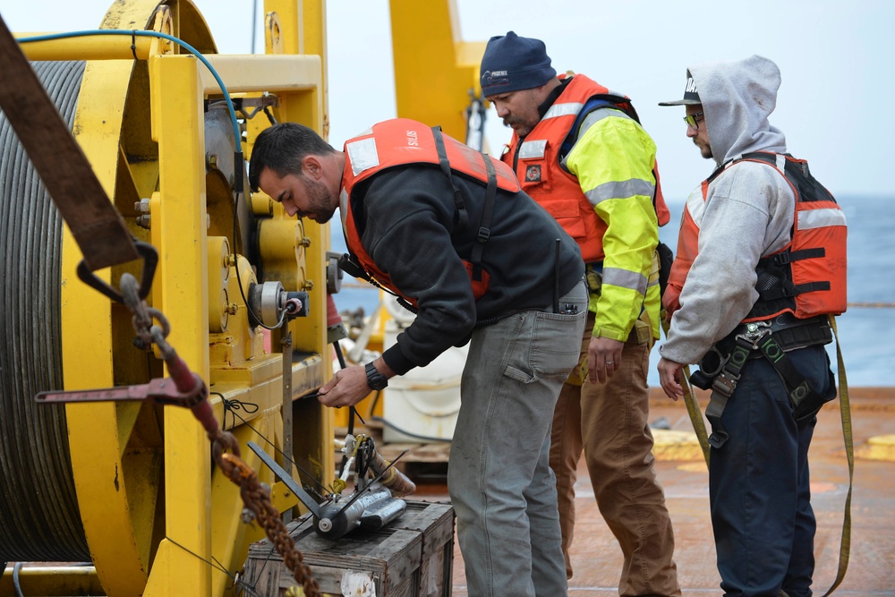 U.S. Navy Supports Search and Rescue Operation for Missing Argentine Submarine