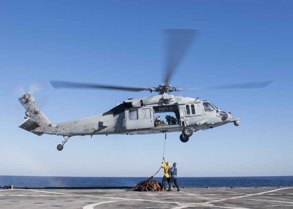 USS Oak Hill (LSD 51) conducts COMPTUEX