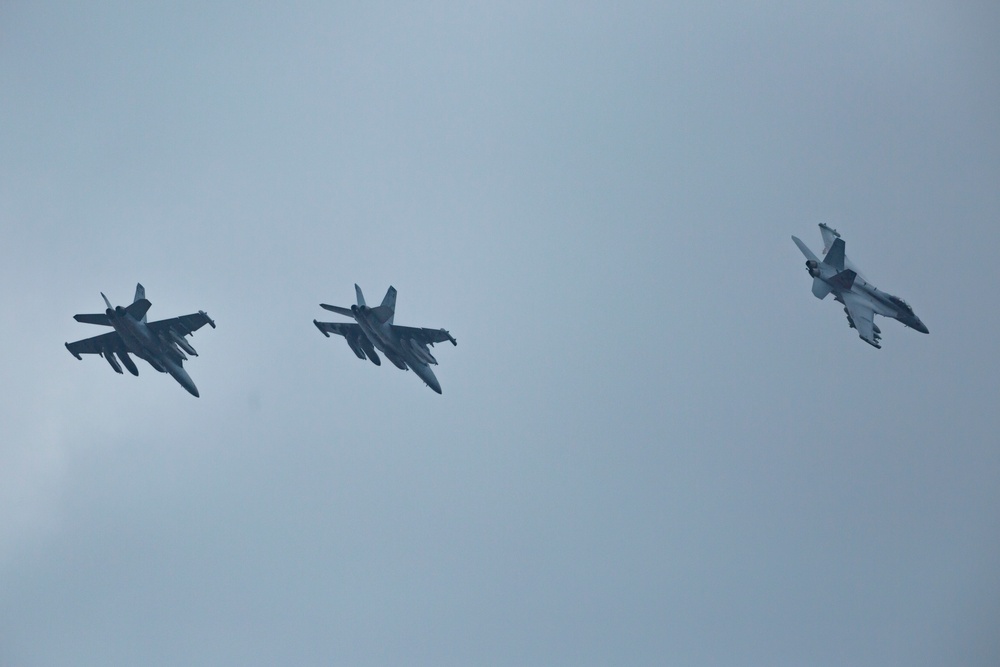 MCAS Iwakuni welcomes the first jet squadrons from Carrier Air Wing Five