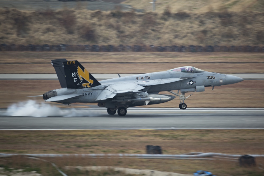 MCAS Iwakuni welcomes the first jet squadrons from Carrier Air Wing Five