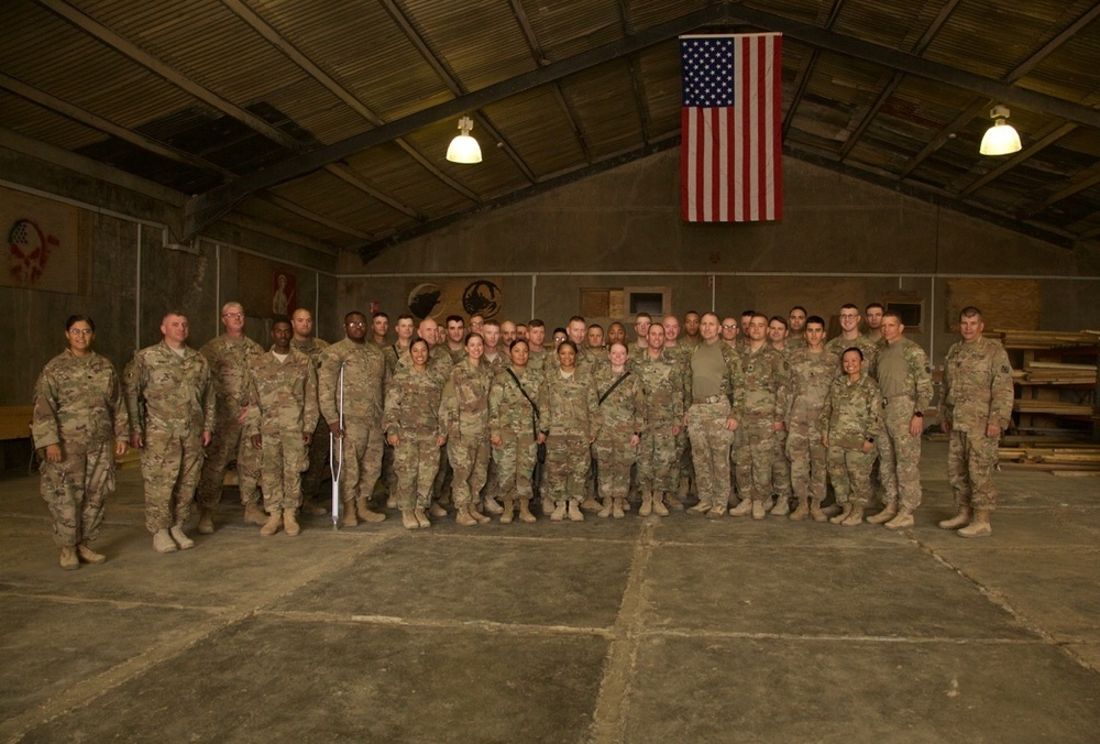 FORSCOM Commanding General Visits Deployed Soldiers