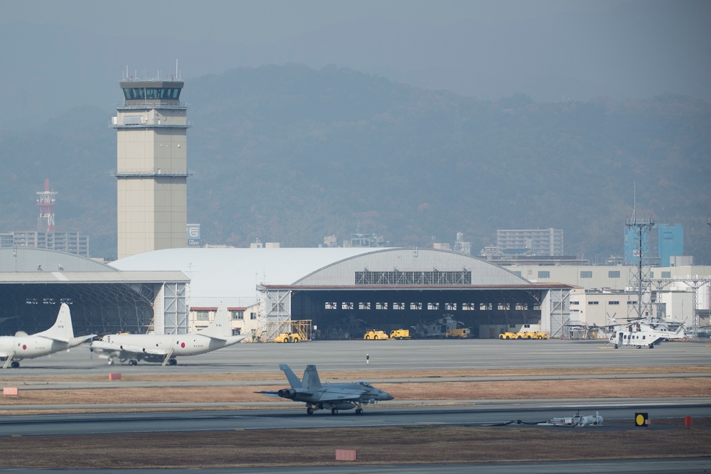 MCAS Iwakuni welcomes the first jet squadrons from Carrier Air Wing Five