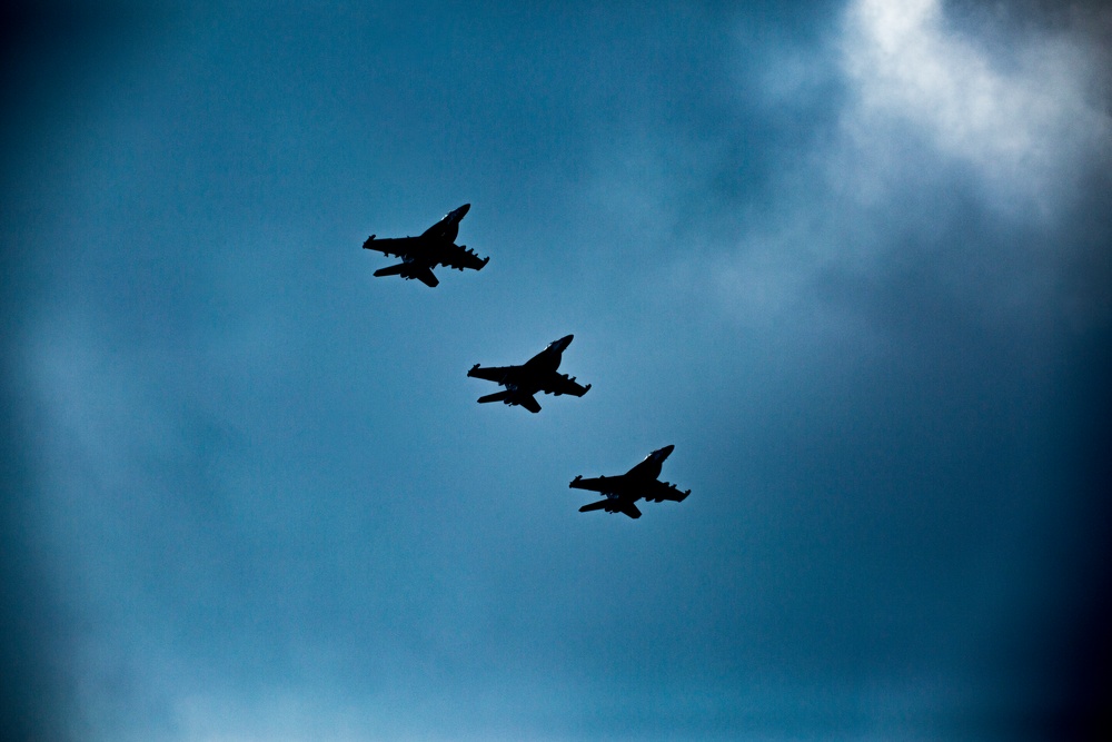 MCAS Iwakuni welcomes the first jet squadrons from Carrier Air Wing Five