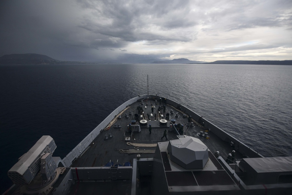 USS San Diego (LPD 22) Pulls Into Souda Bay, Greece
