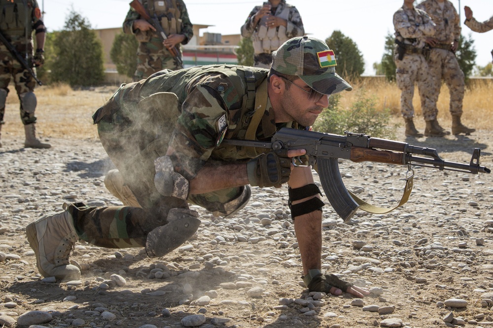 Italian army trainers lead Peshmerga advanced marksmanship training