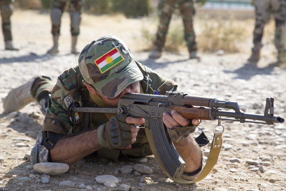 Italian army trainers lead Peshmerga advanced marksmanship training