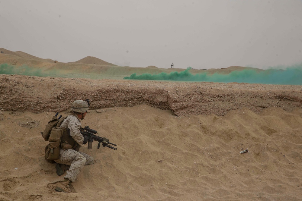 BLT 1/5 conducts live-fire platoon level attacks