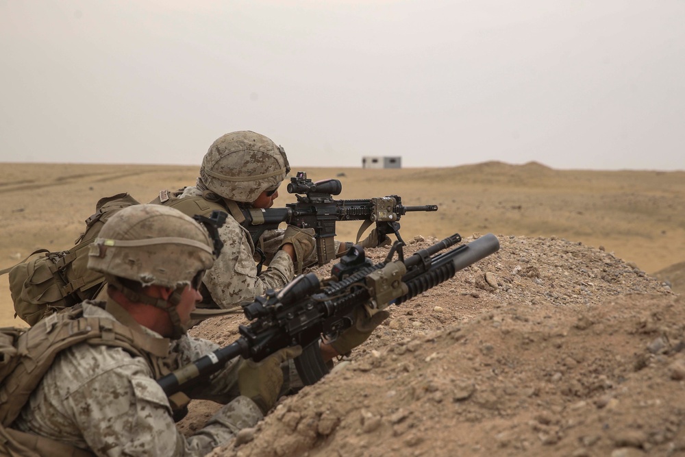 BLT 1/5 conducts live-fire platoon level attacks