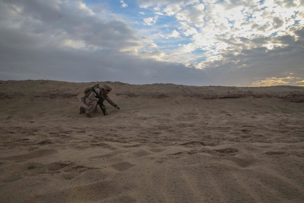 BLT 1/5 conducts live-fire platoon level attacks