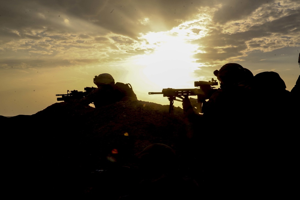 BLT 1/5 conducts live-fire platoon level attacks