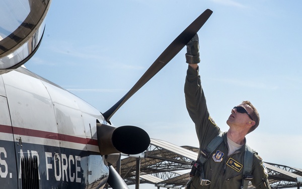 Student pilots prepare for flight