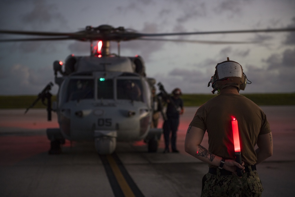 AD2 Signals Seahawk Helicopter Pilots