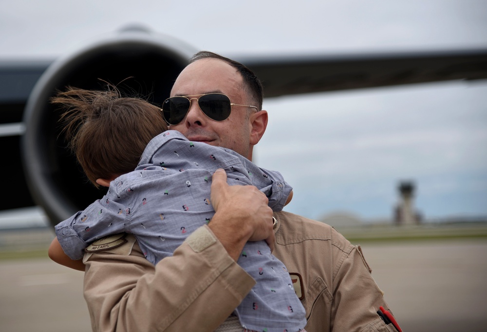 McConnell Airmen return home