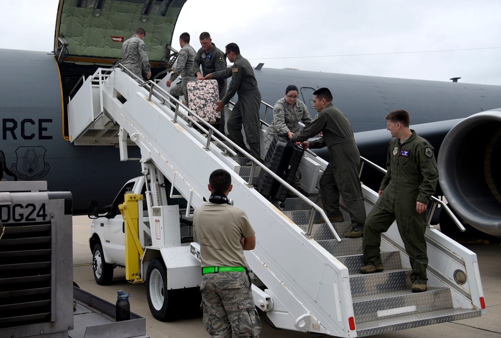 McConnell Airmen return home