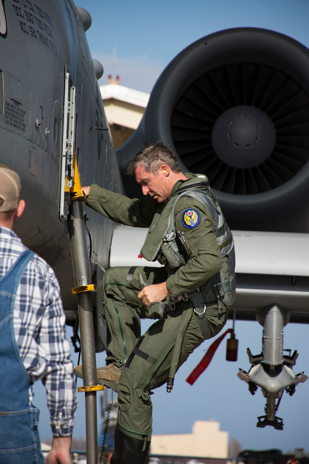 Maj. Gen. Ronald 'Bruce' Miller clocks 3,000 hours in A-10