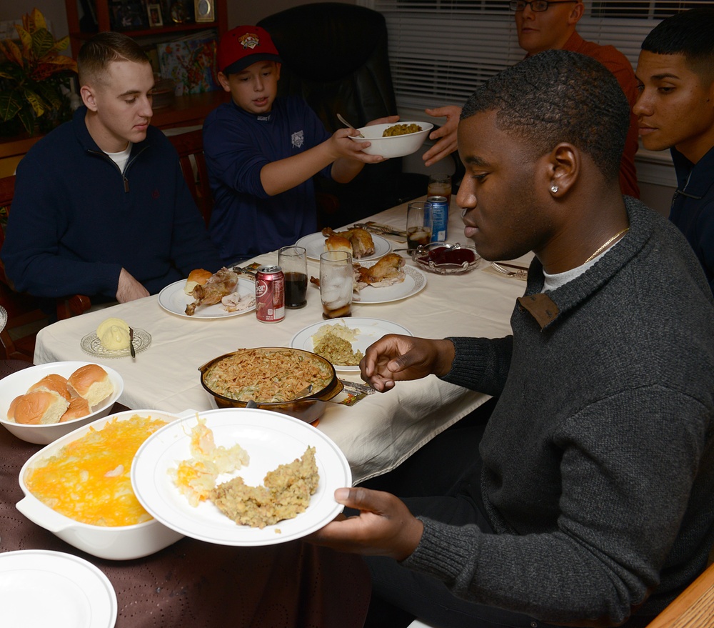 Local family ‘adopts’ service members for 30 years