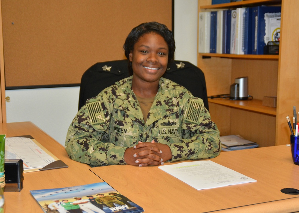 Sailor reflects on Year of Recruiting in America’s Navy
