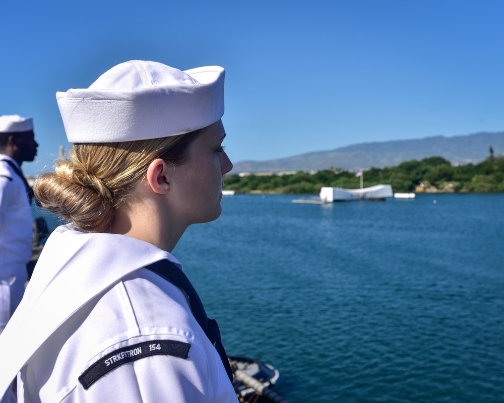 Nimitz Sailors Man the Rails