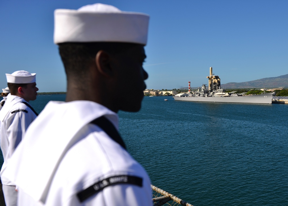 Nimitz Departs Pearl Harbor