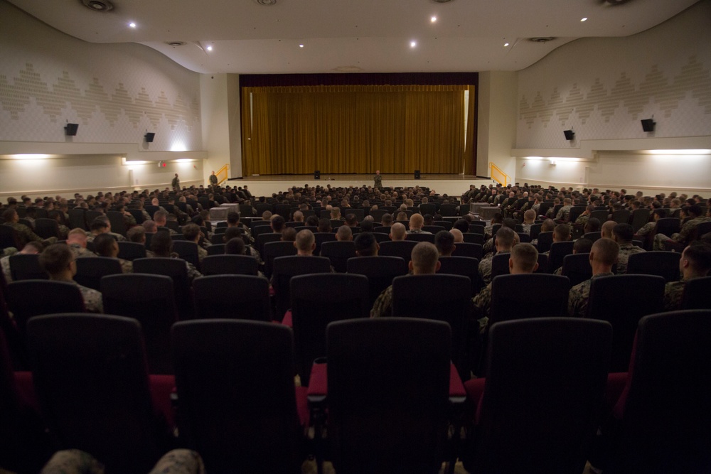 III MEF CG welcomes BLT 1/1 to Okinawa, Japan