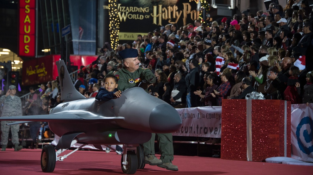 Hollywood Christmas Parade