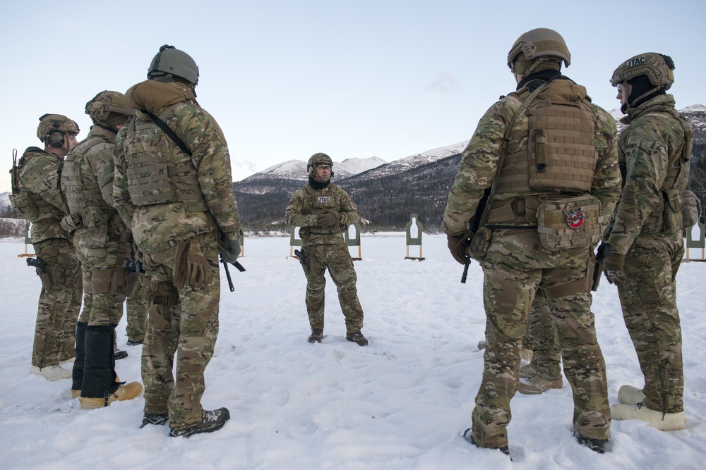 3rd Air Support Operations Squadron hone marksmanship skills on JBER