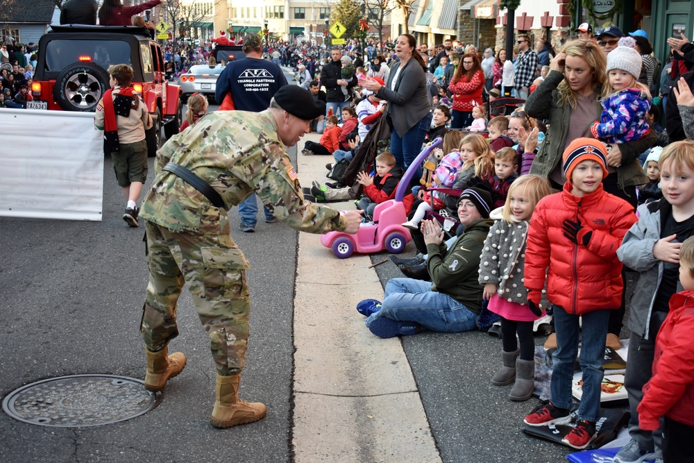 Defenders serve as role models during Bel Air Christmas Parade